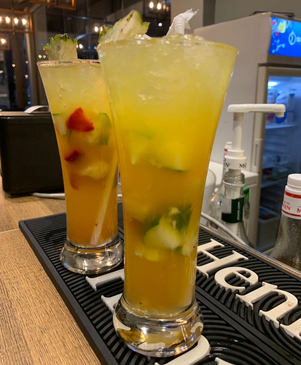 TROPICAL FRUIT PUNCH